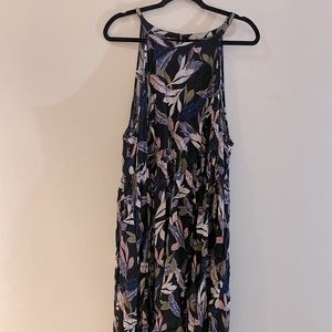Torrid Leaf/Floral Print Dress Size 2
